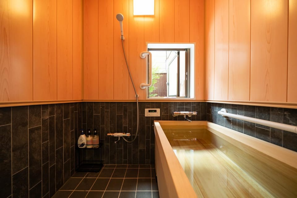 Hot Tub, Bathroom, Bath