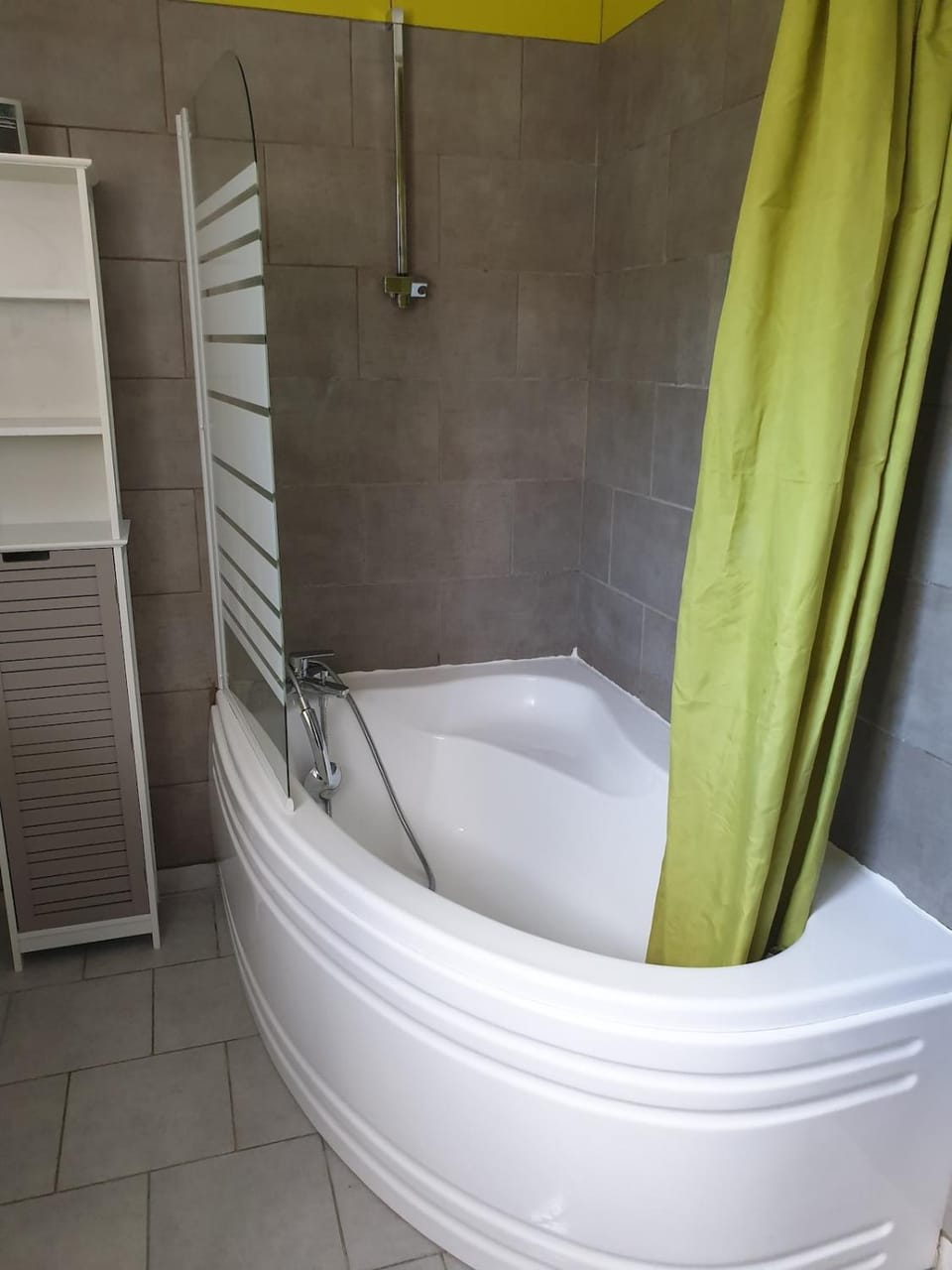 Maison avec sa piscine privée House in Saint-Raphael