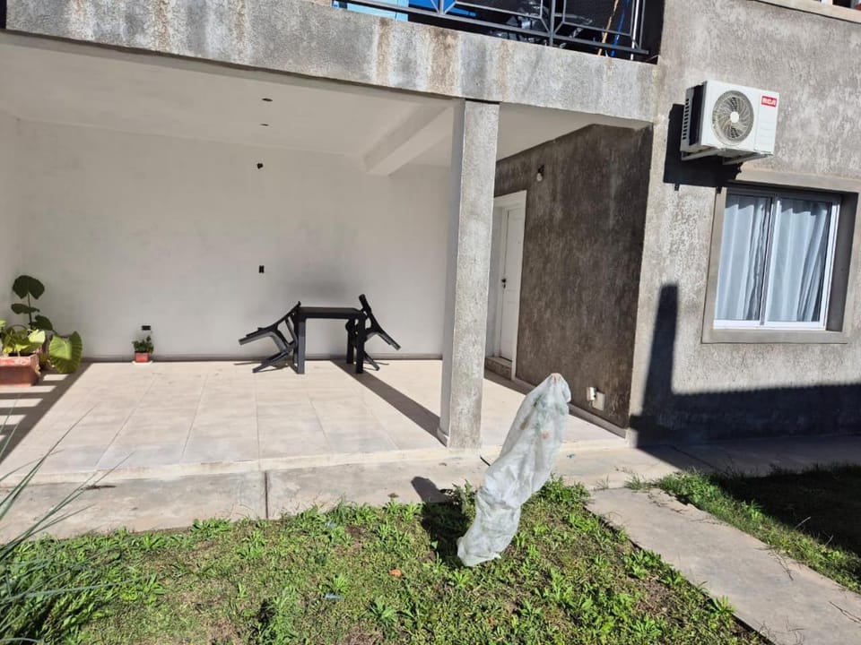 Facade/entrance, Inner courtyard view