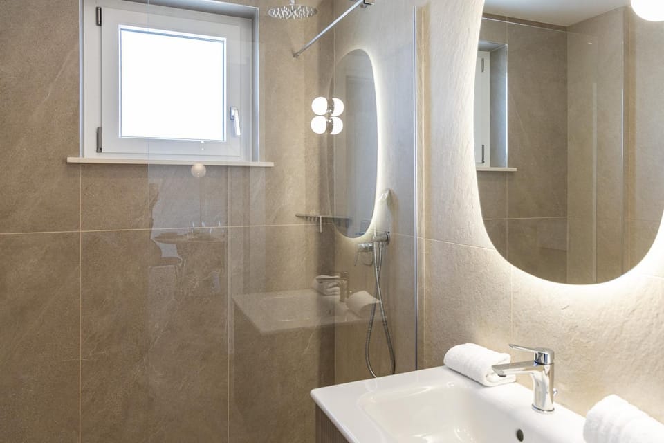 DKV Collection Rhome- Pigneto - 4 stops Colosseum Apartment in Rome