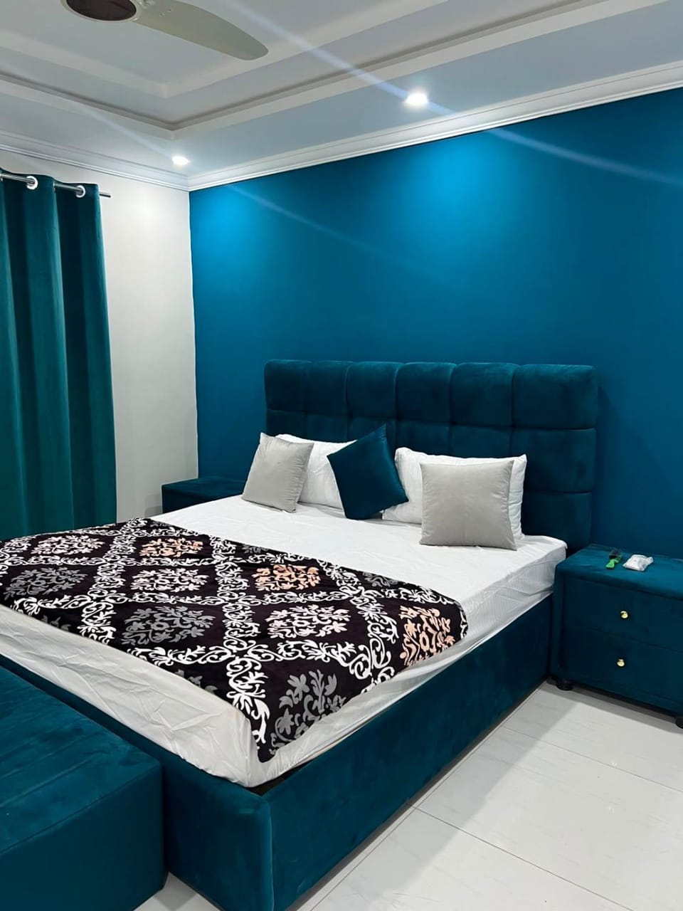 Innova Residencia Apartment in Lahore