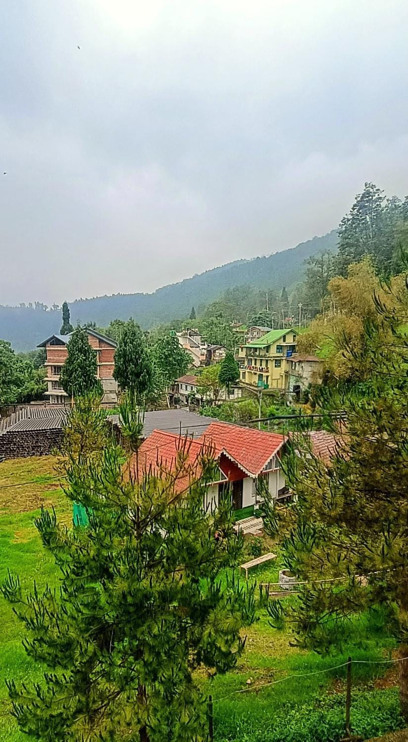MAHAMAYA'S - Home in the Himalayas Vacation rental in West Bengal
