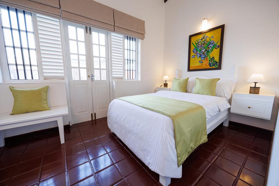 Phil and Terry's Residence Apartment in Dehiwala-Mount Lavinia