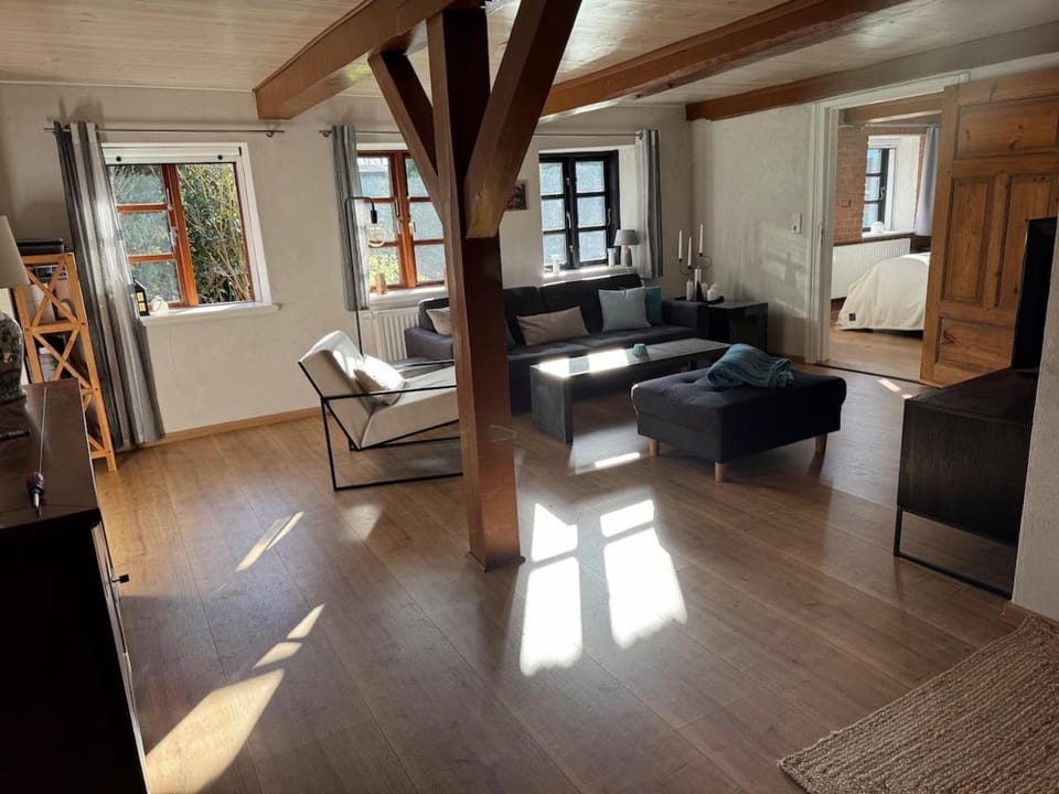 Charmante Reetdachwohnung bei Husum mit Terrasse Apartment in Nordfriesland