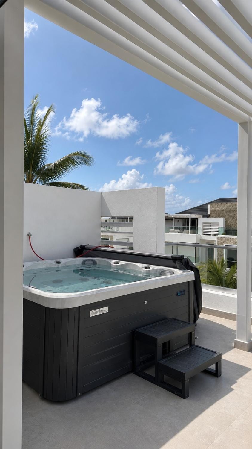 Hot Tub