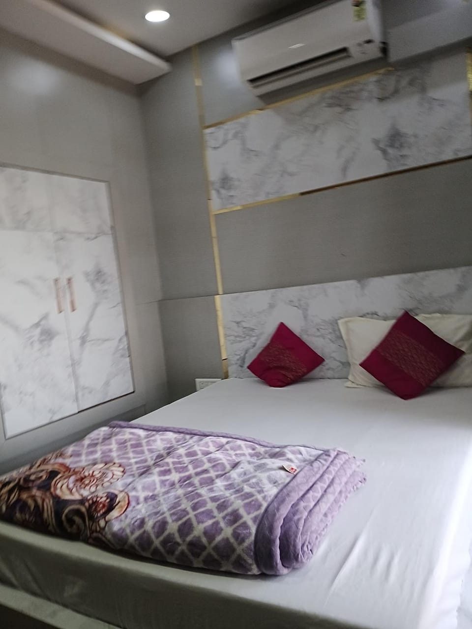 Alakhnanda guest house Bed and Breakfast in Varanasi
