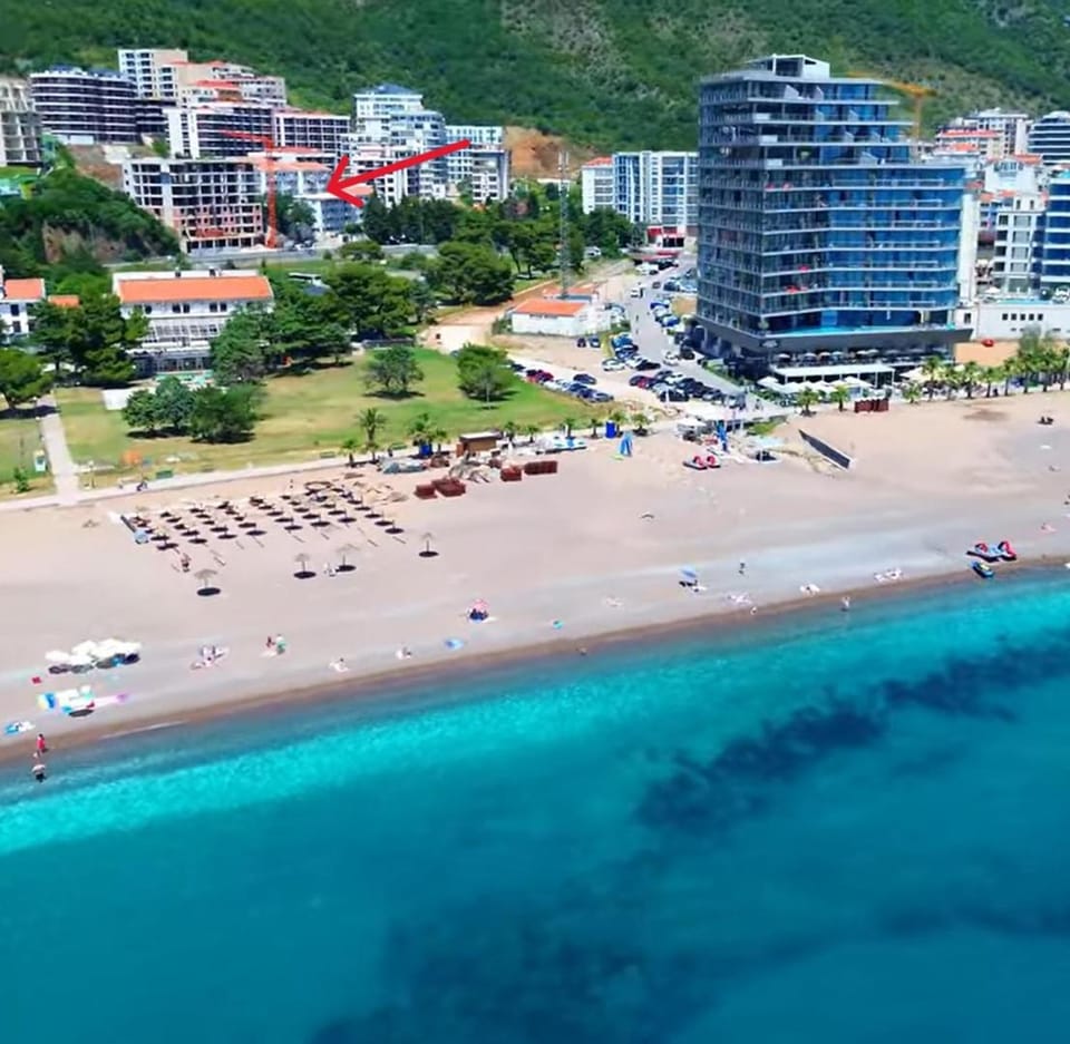Sun and Sea Apartment with parking Apartment in Budva Municipality