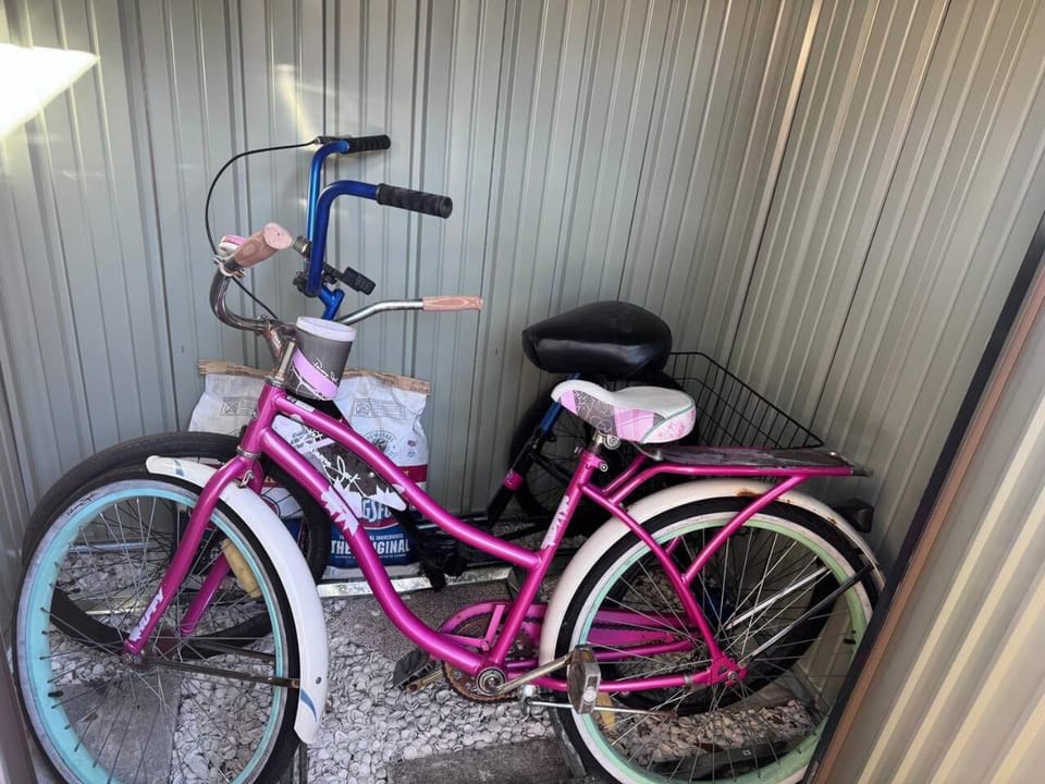 Cycling, On site