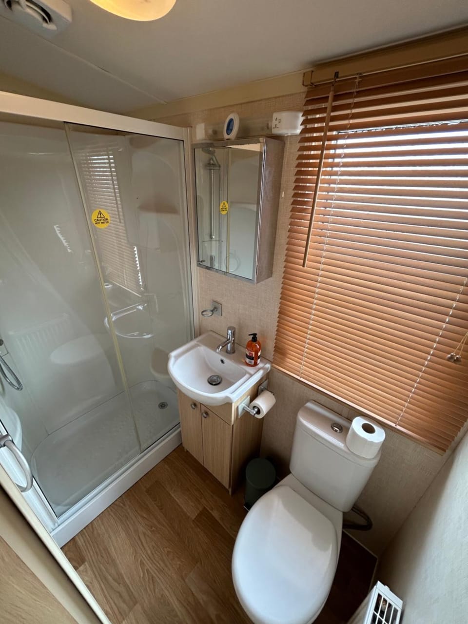 Bailey's Caravan Hire - Sealands Plot 59 - Wi-Fi - Dog Friendly House in Ingoldmells