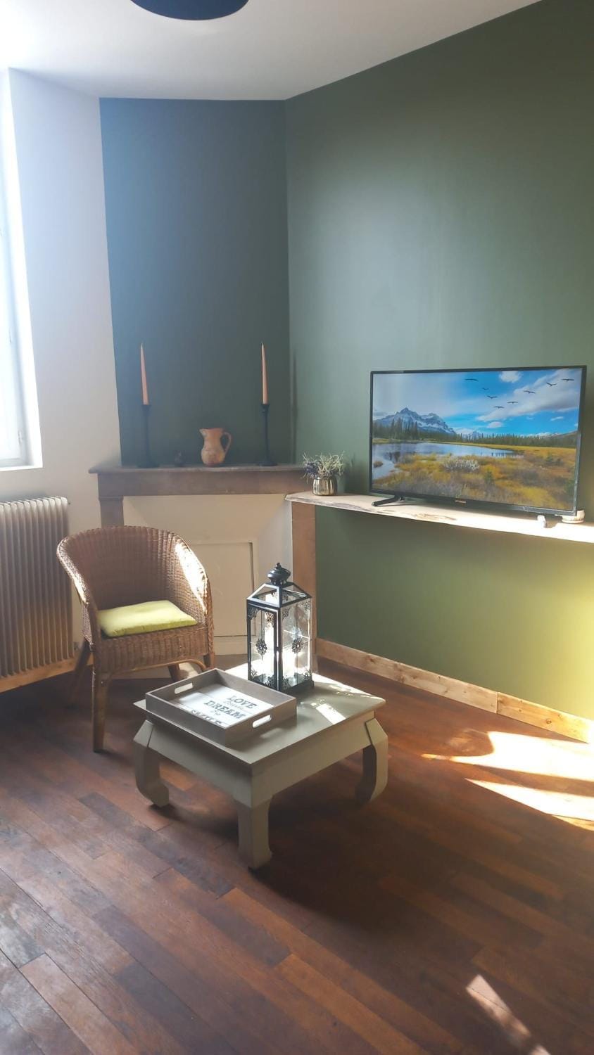 L'Atelier Charnoz, Paray's ceramic heritage Apartment in Paray-le-Monial