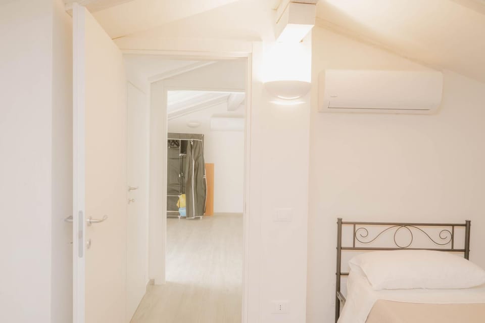 Tramonti Sunset Retreat Amalfi Coast House in Campania