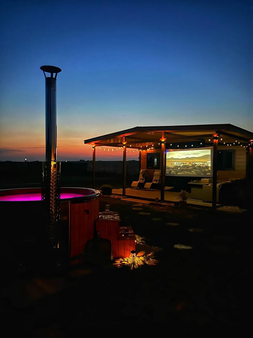 Spa and wellness centre/facilities, Evening entertainment