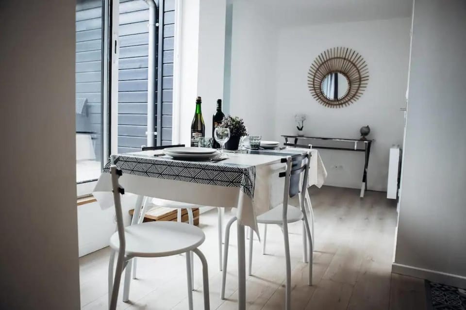 2 Pause détente avec terrasse privée Apartment in Pays de la Loire