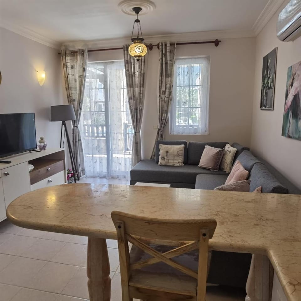 BİTUR GRENA DUBLEKS Pool Side Apartment in Ölüdeniz