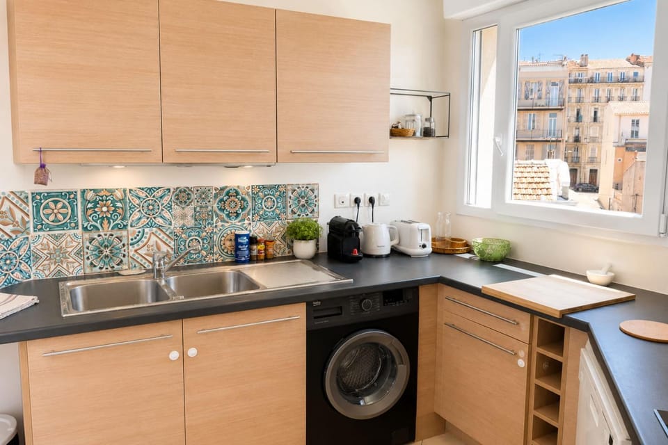 Le Pascal - Bel appart 2 ch proche Vieux-Port Apartment in Marseille