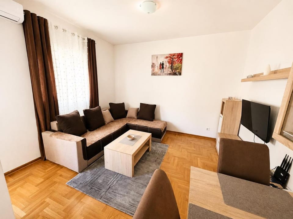 Dagana 21 Apartment in Budva