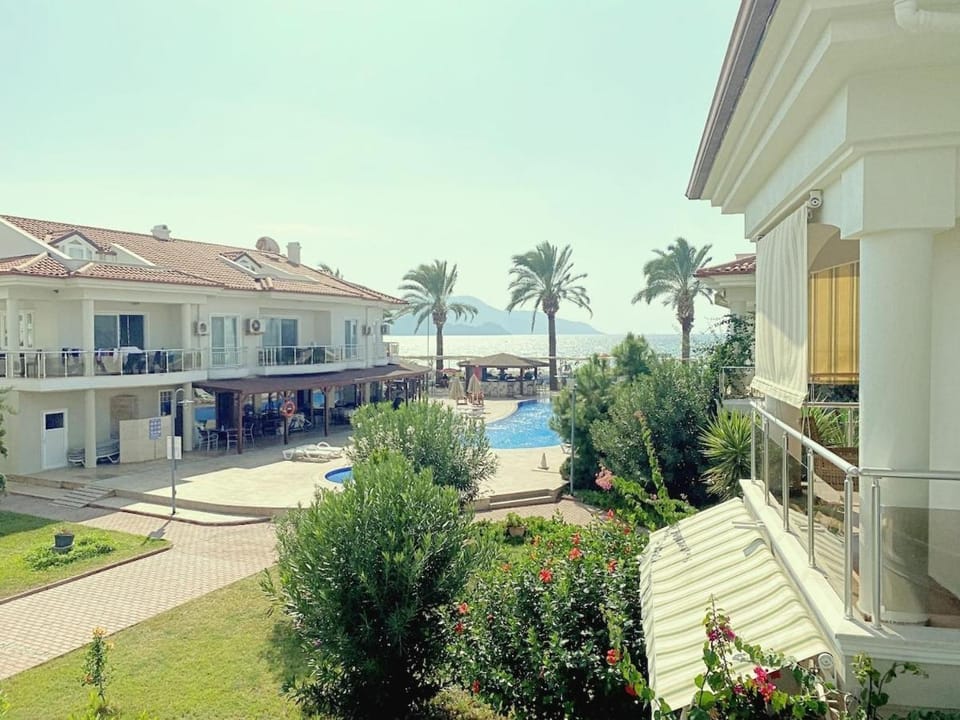 Sunset Beach Club Sea House Beachfront & Sea View Apartment in Fethiye