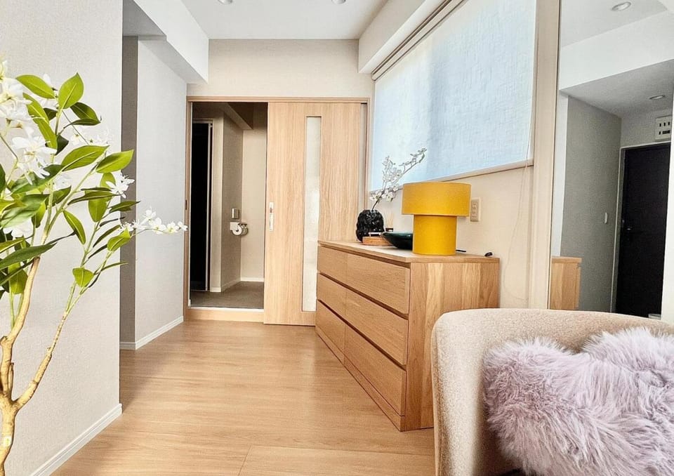 Luxury 2 bedroom suite in Shinjuku Meoa, super luxury Dyson & POLA top configuration! 3 min to Waseda station, maximum 4 guests Apartment in Shinjuku