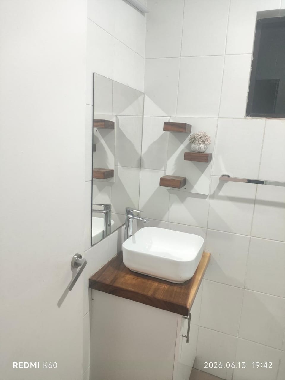 Modern luxury 2-bedroom apartment near Burger King Apartment hotel in Nadi