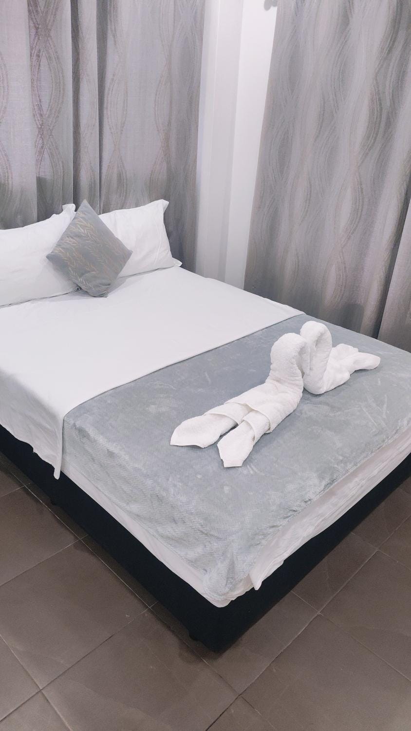 Modern luxury 2-bedroom apartment near Burger King Apartment hotel in Nadi