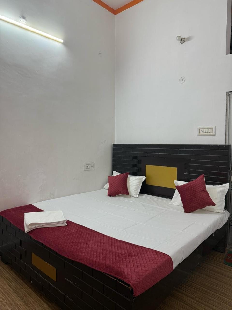 Shri Raghuveer guest house Bed and Breakfast in Uttar Pradesh