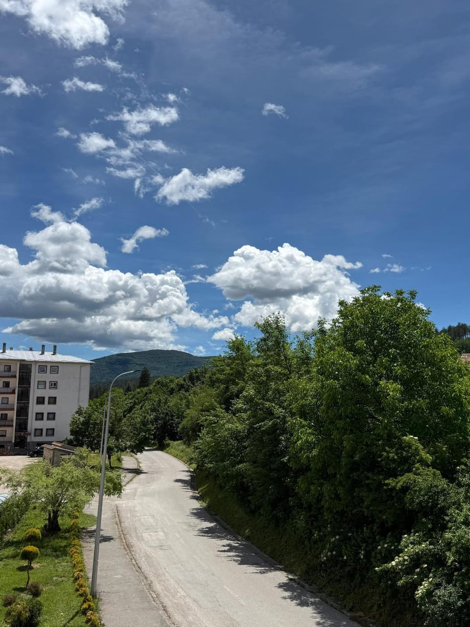 Neighbourhood, Natural landscape, Mountain view