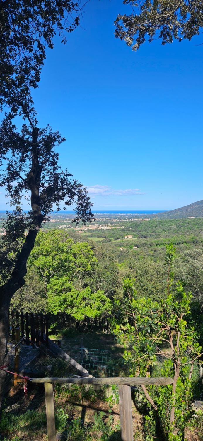 Maison 8 pers, Vue Mer & Montagne, Piscine, Tennis House in Occitanie