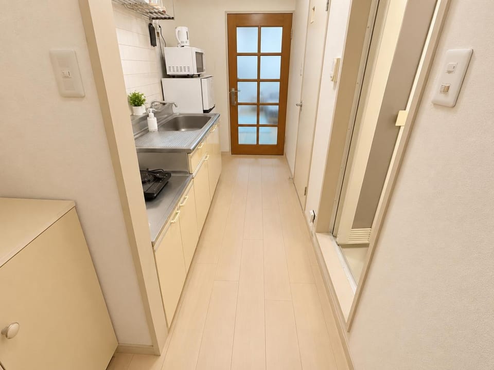 minibar, stove, kitchen