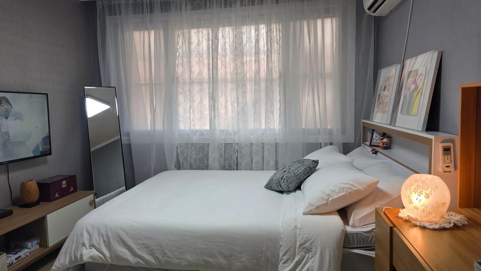 오픈특가 해피하우스 현이네 서울 홍대 명동 강남 2호선 모임 커플 관악산 도시속로컬 Apartment in Seoul