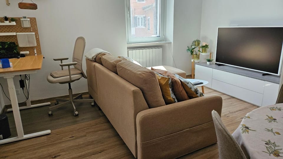 Bed, TV and multimedia, furniture, furniture