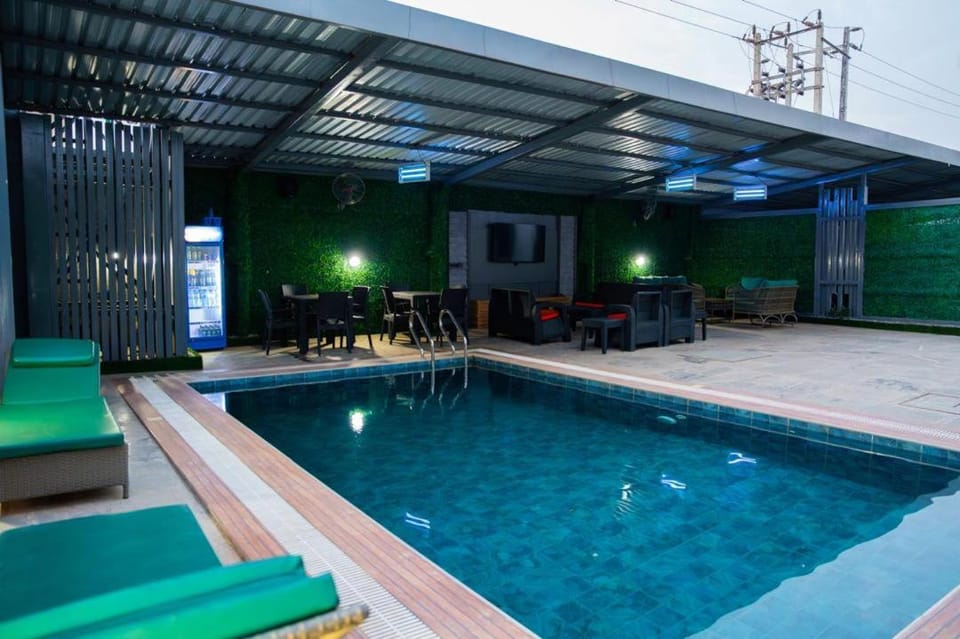 Lounge or bar