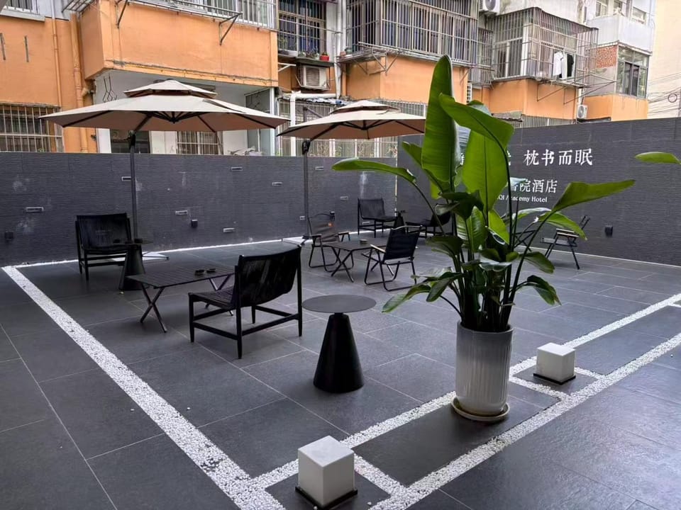 Garden, Balcony/Terrace, Inner courtyard view