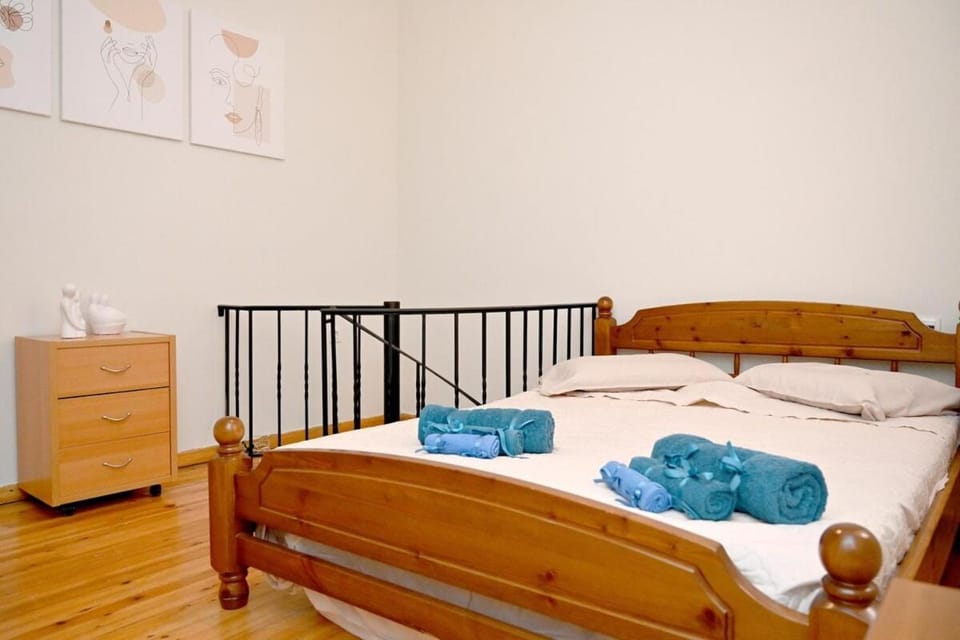 Lift Loft Syros 1 minute from Square Apartment in Decentralized Administration of the Aegean