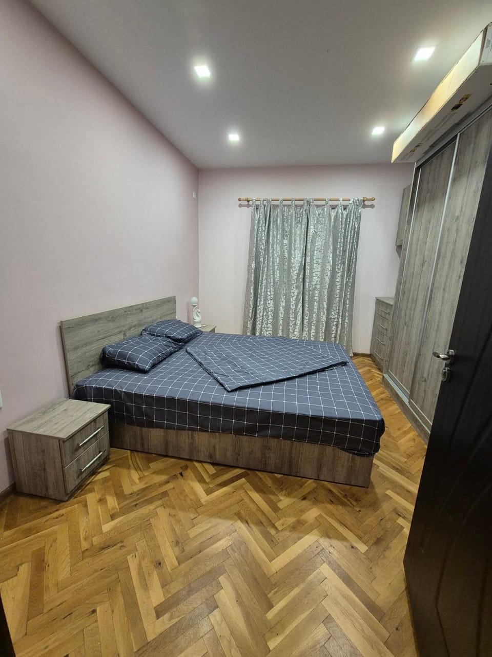 Апартамент riverside Apartment in Yambol