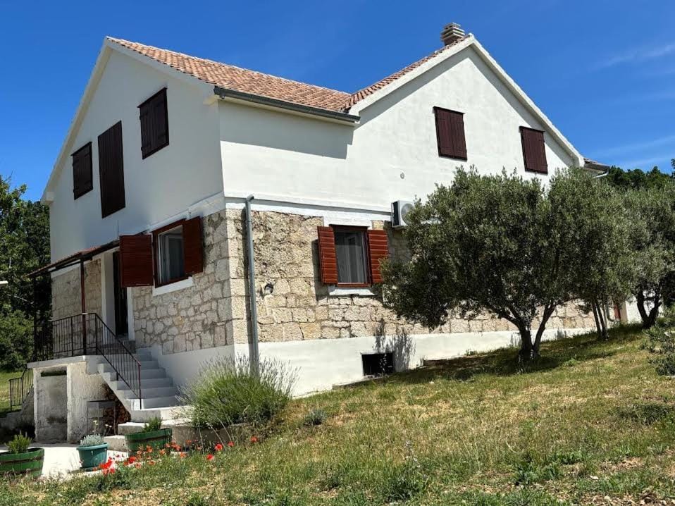 Kuća za odmor Belvedere House in Šibenik-Knin County, Croatia