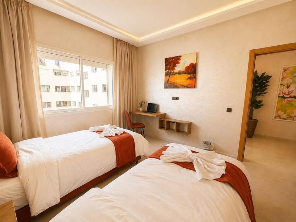 Appartement de luxe au style saharien au centre d Agadir avec balcon à 7 min à pied de la plage Apartment in Agadir