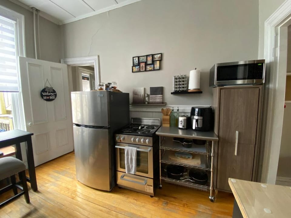 The Brownstone on Orange Apartment in Saint John