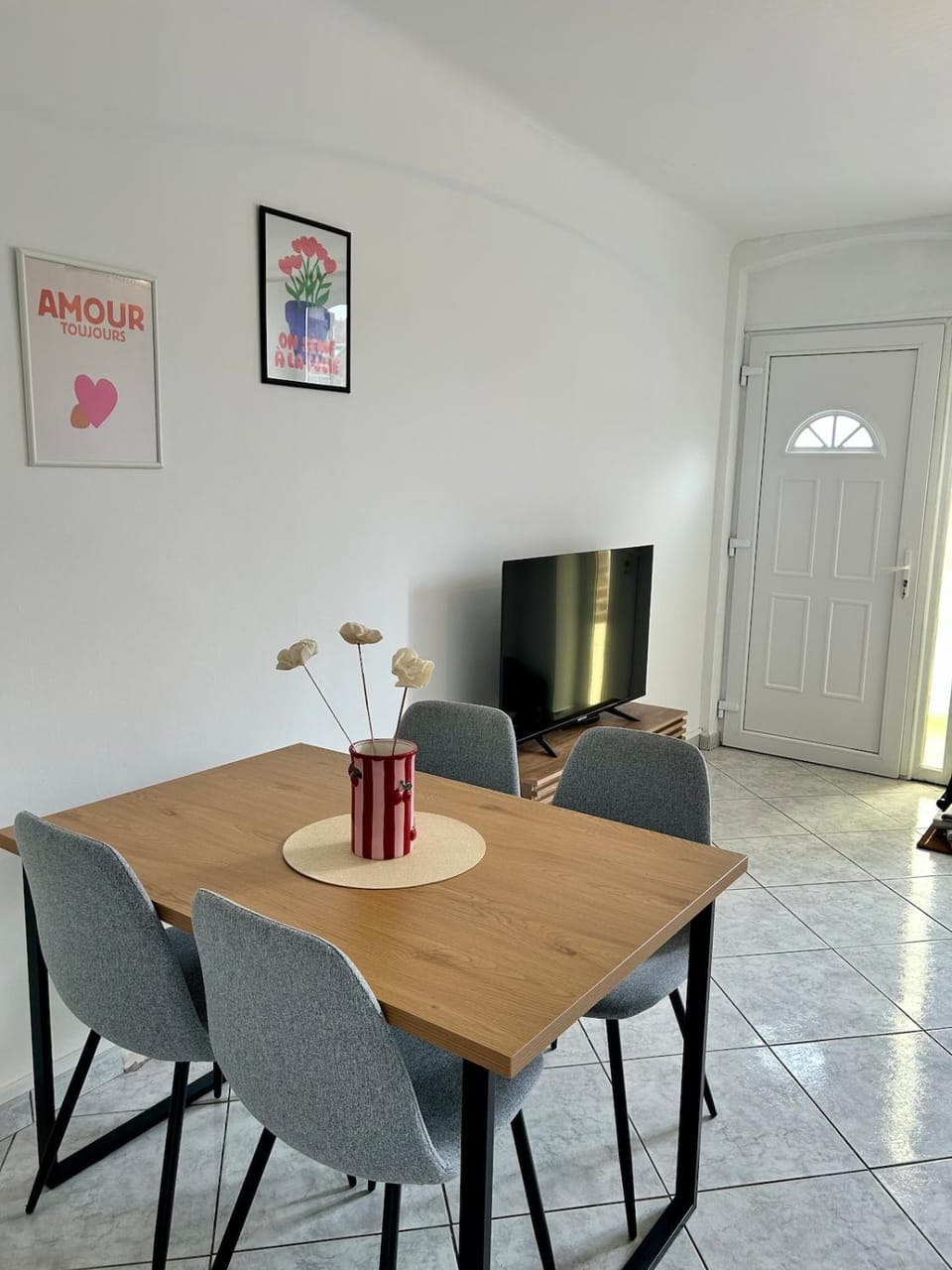 La Pause Savinienne - Appart 2 chambres à Sainte-Savine Apartment in Grand Est