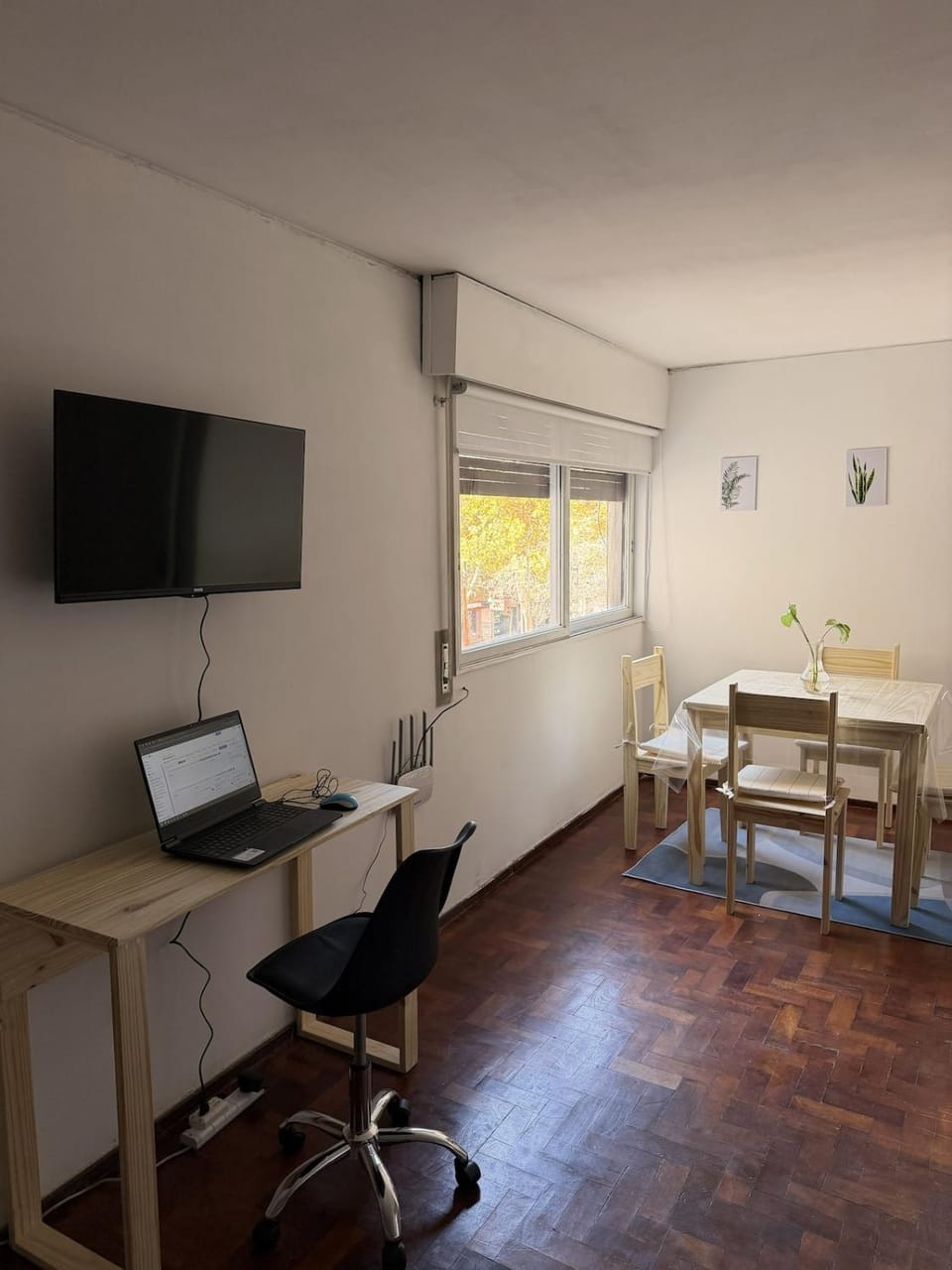 TV and multimedia, Seating area