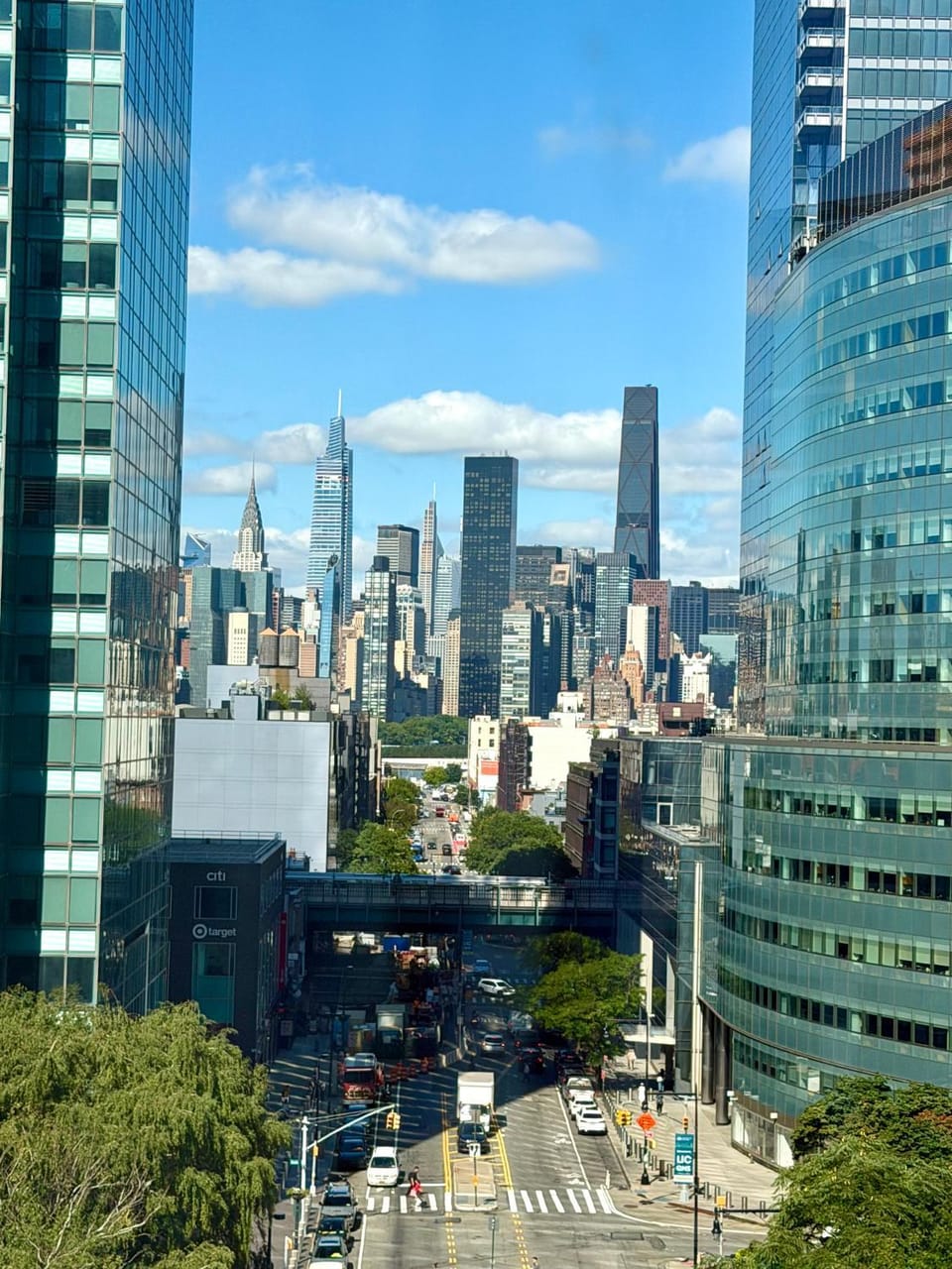 5 MINS To MIDTOWN LUXURY CORNER 2BR2BA APT WITH FABULOUS CITY VIEW Apartment in Long Island City