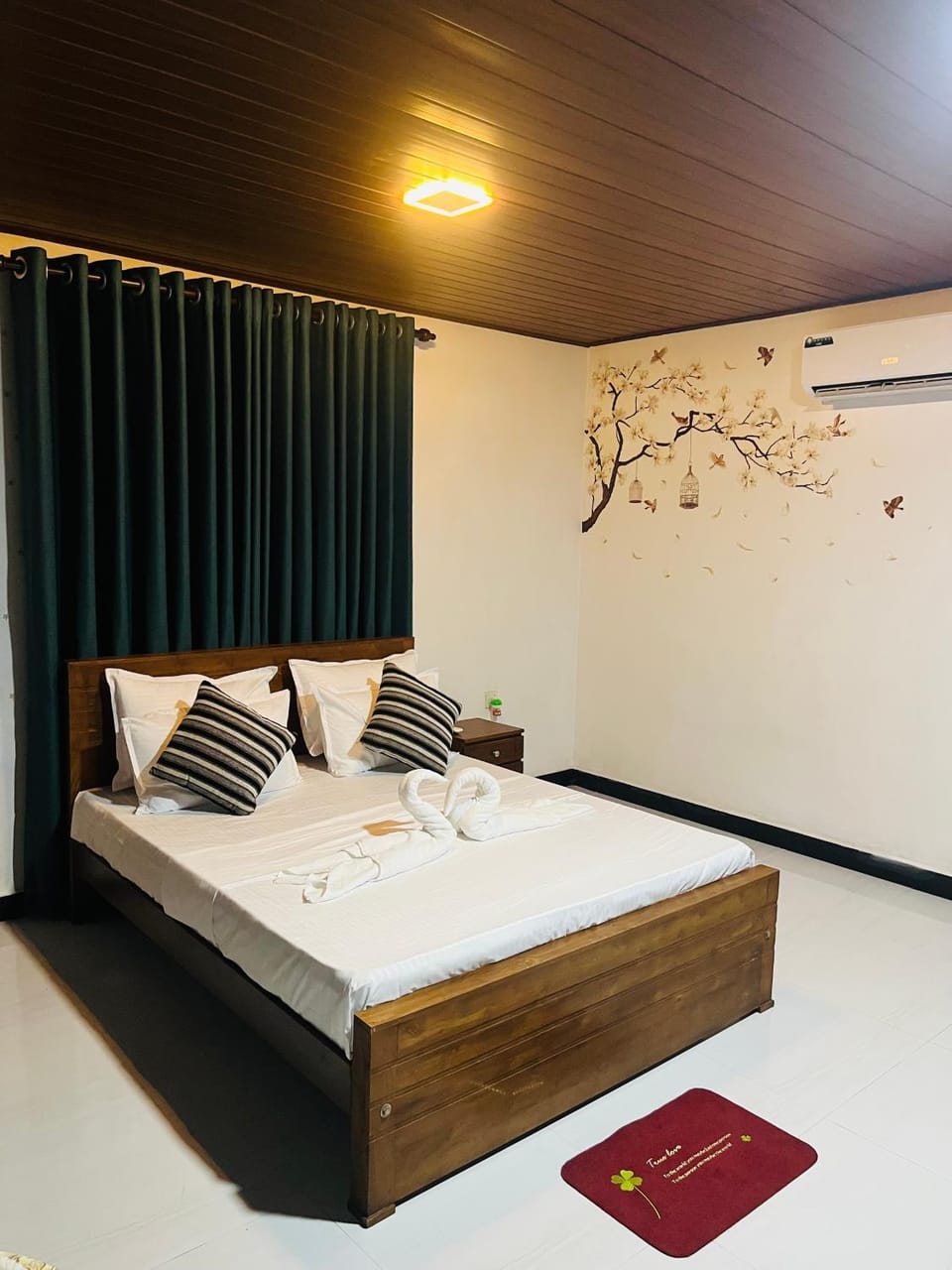 Airport Kiyas Transit Villa Free Airport Pickup or Drop Hotel in Negombo