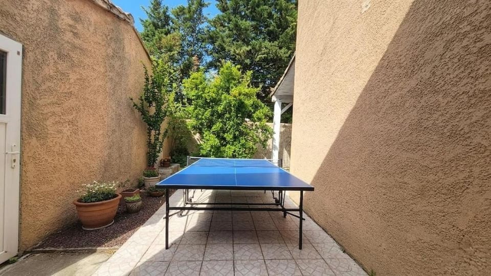 La Santoline - Provençal break with pool House in Le Thor