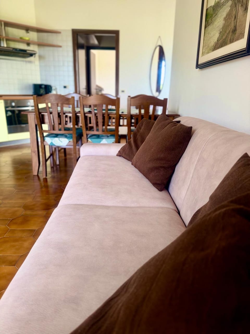 Bed, Living room, Seating area, Dining area, Bedroom
