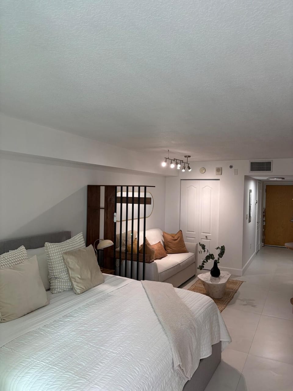 Luxury executive Studio in Brickell Apartment in Brickell