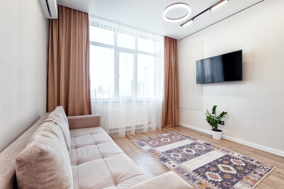 Communal lounge/ TV room, TV and multimedia, Living room, Seating area, Evening entertainment