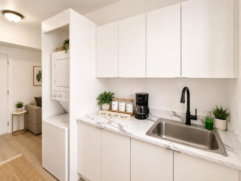 2BR Brickell Wynwood Miami Free Parking Apartment in Miami