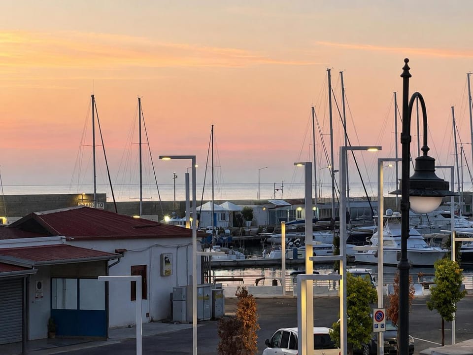 Sea view, Sunrise