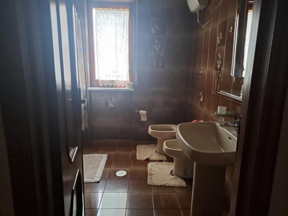 Toilet, Bathroom, bidet