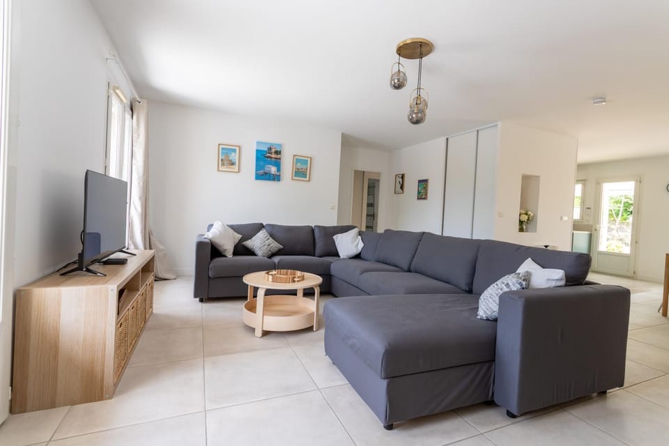 Villa des Rullas - calme et confort à côté de la plage House in Royan