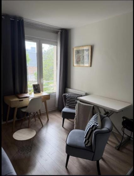 Studio Cosy & Moderne Marcel Sembat Boulogne-Billancourt Apartment in Issy-les-Moulineaux